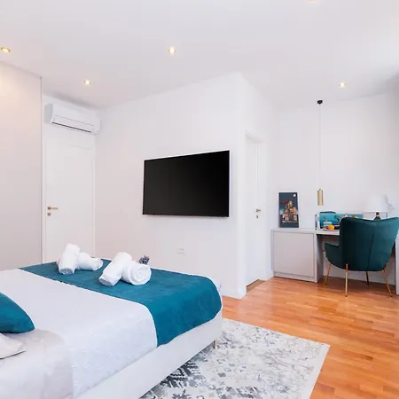 Luxury Volat Old Town *