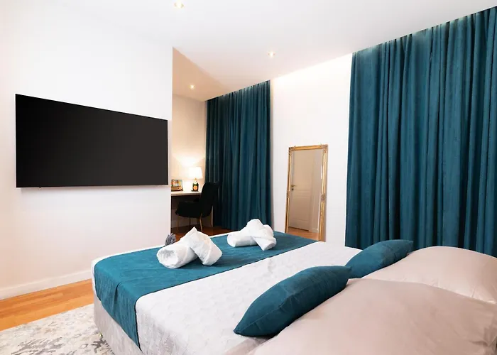 Luxury Volat Old Town Apartment Zadar