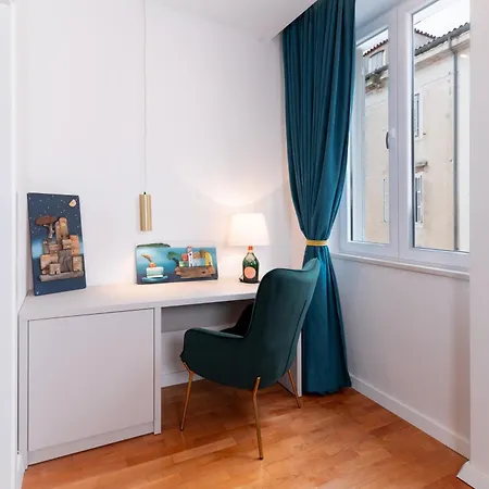 Luxury Volat Old Town * Zadar