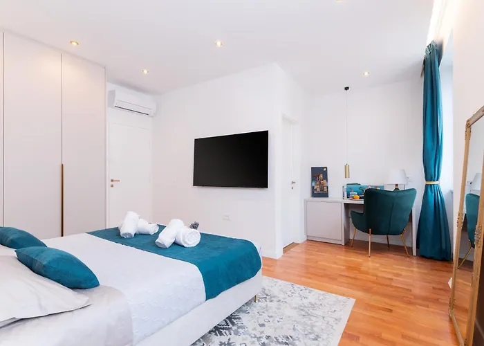 Luxury Volat Old Town *